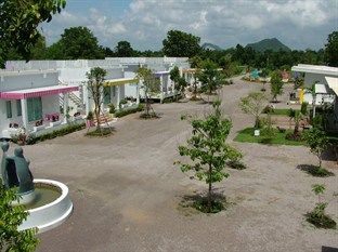 Lake Scene Resort Ratchaburi Εξωτερικό φωτογραφία