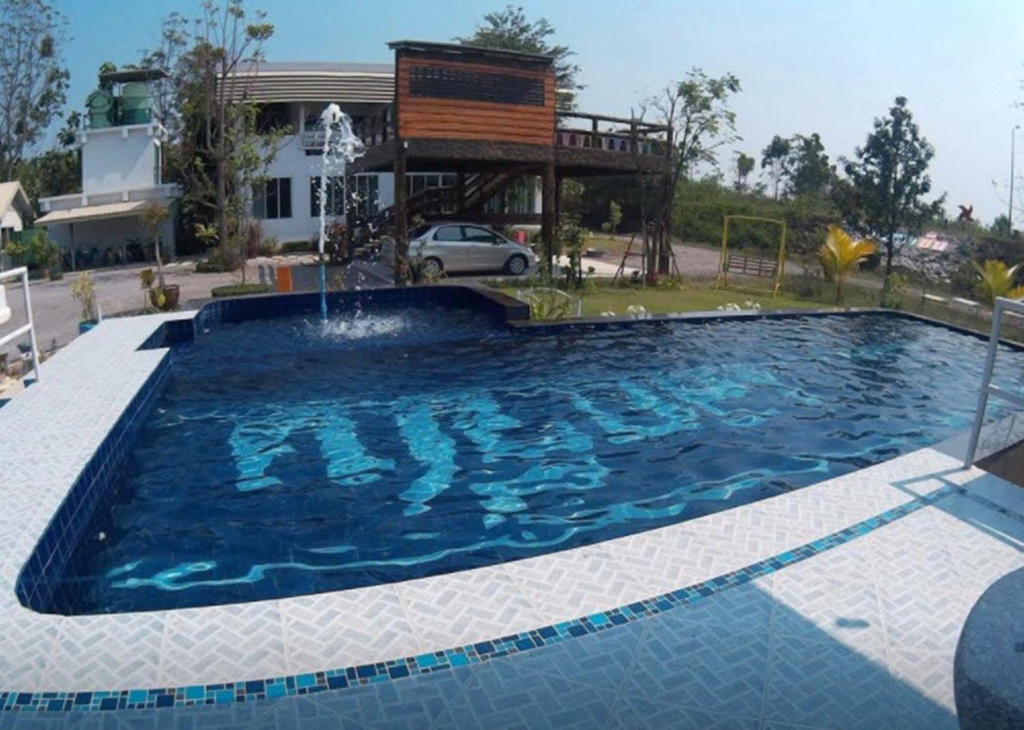 Lake Scene Resort Ratchaburi Εξωτερικό φωτογραφία